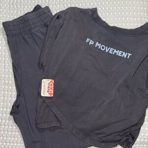 FREE PEOPLE LOGO HOT SHOT CROSSOVER SET